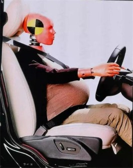 抖音直播间现假人链接骗局，观众成受害者损失难追讨