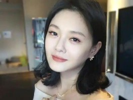 大S离世，前夫晒遗照引热议！是缅怀还是博眼球？