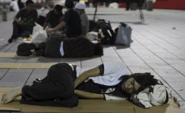 【上周美国失业人数破660万
 ,美国本周失业人数】