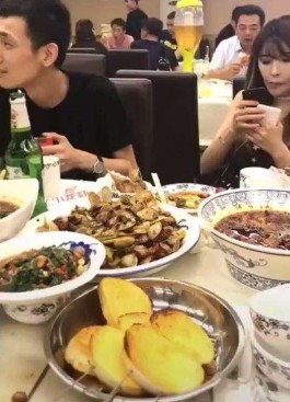 中小企业提升品牌影响力和销售业绩的秘诀：小熊KS代涨服务