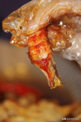 抖音直播大揭秘！上榜自助平台热度运营技巧助你脱颖而出