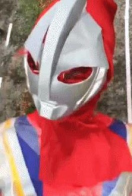 涨点赞自助下单服务受部分创作者青睐，快手严打违规行为