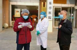 【一中学现聚集性疫情
 ,学校出现聚集性疫情】